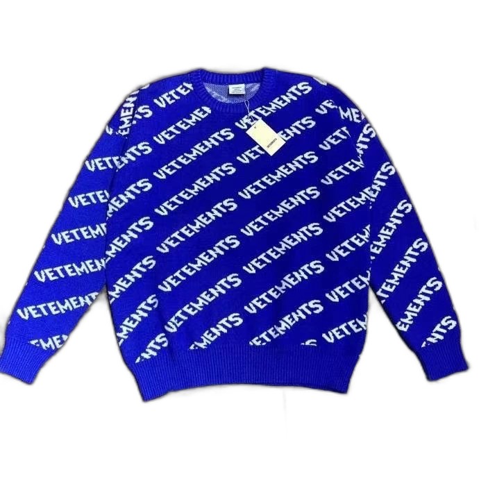 Vetements Sweater
