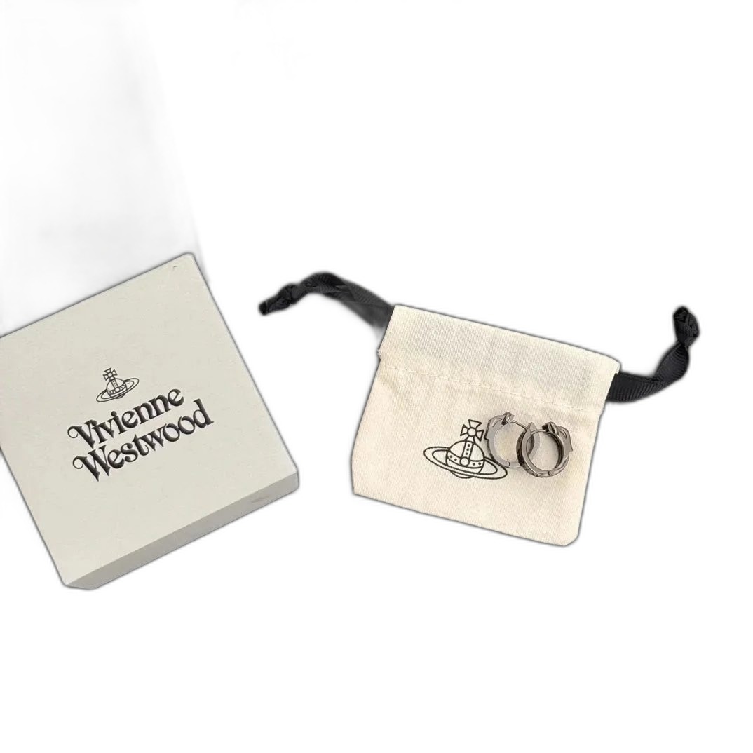 Vivienne Westwood Ring