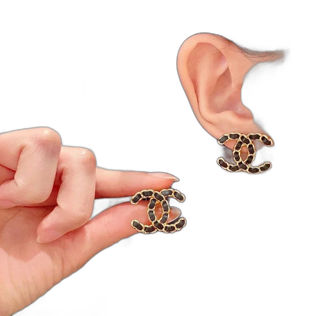 Chanel Earring